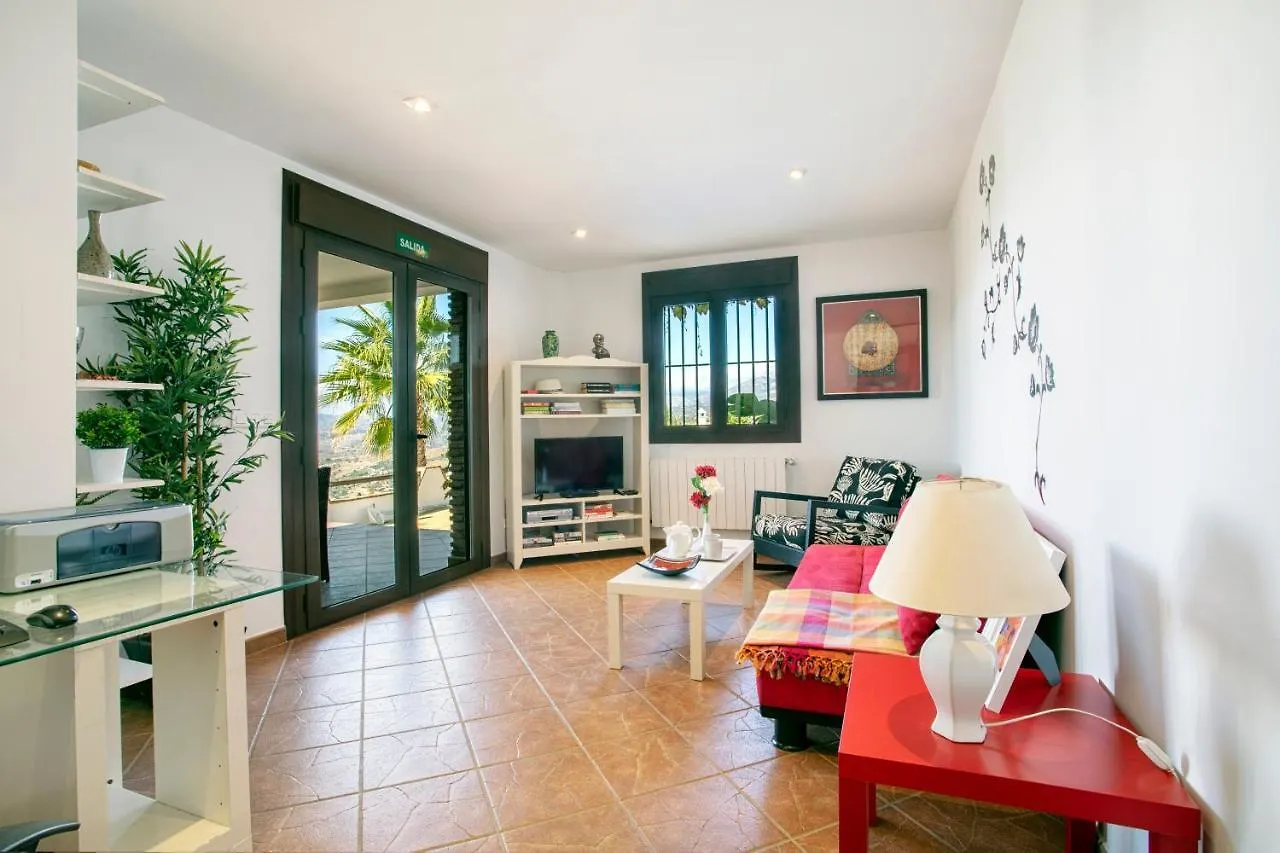Holiday Home El Encinar Alcaucin